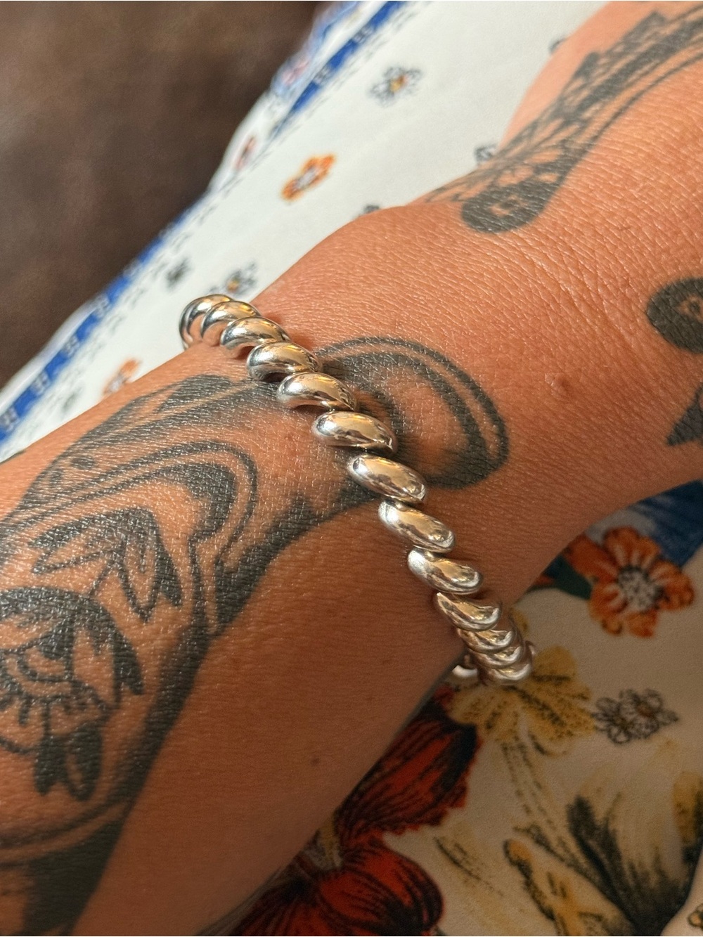 Vintage San Marco style bracelet, crafted from sterling silver made in Italy.